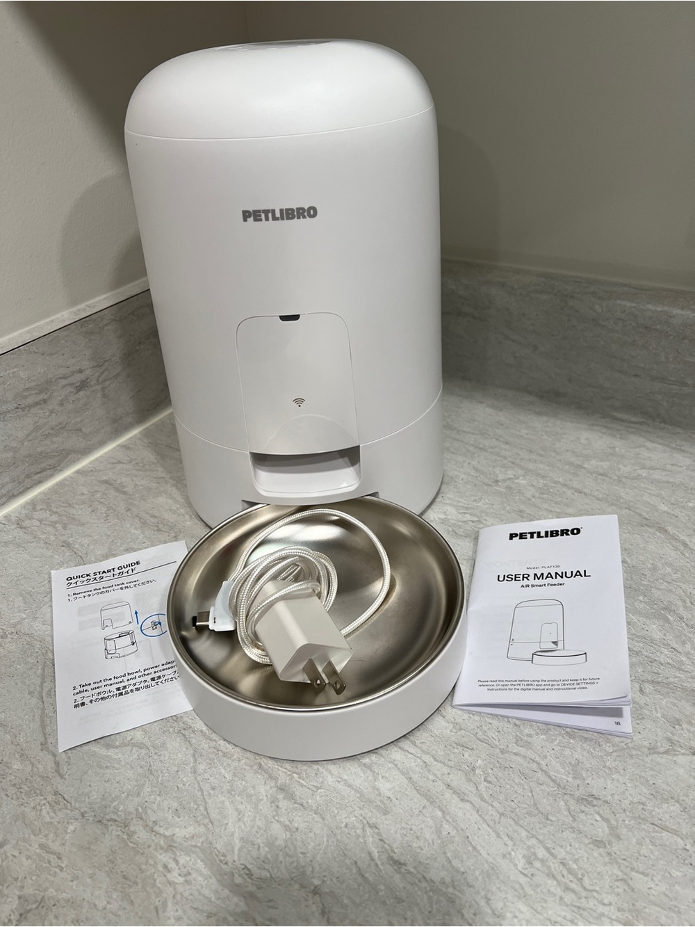 White Automatic Dog Feeder with Detachable Bowl - PLAF108 - Picture 8 of 9